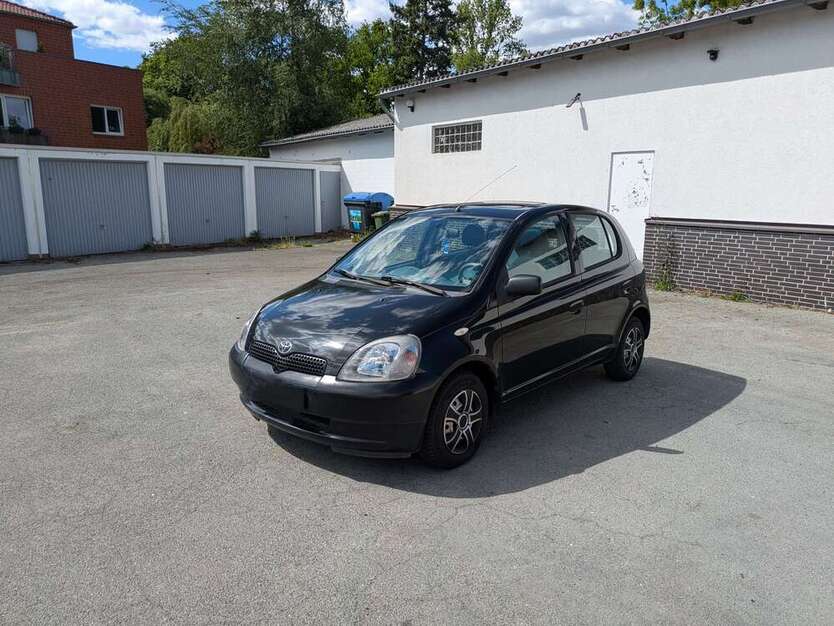 Yaris