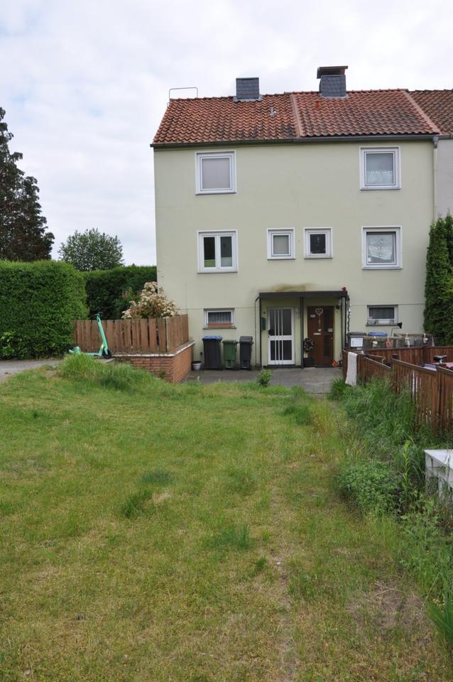 Reihen-Endhaus mit 388 m² Grundstück in 31228 Peine-Telgte