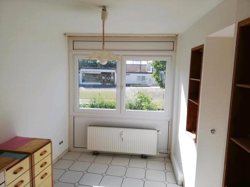 3 Zimmer Erdgeschosswohnung in Runingen zimmer