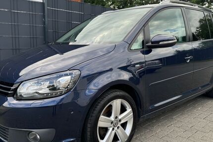 VW Touran 170.828 km 11.999 € Braunschweig 38120