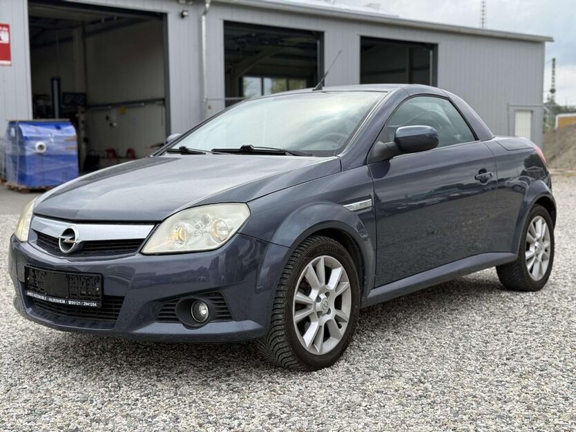 Opel Tigra 151.615 km 2.950 € Hildesheim 31137