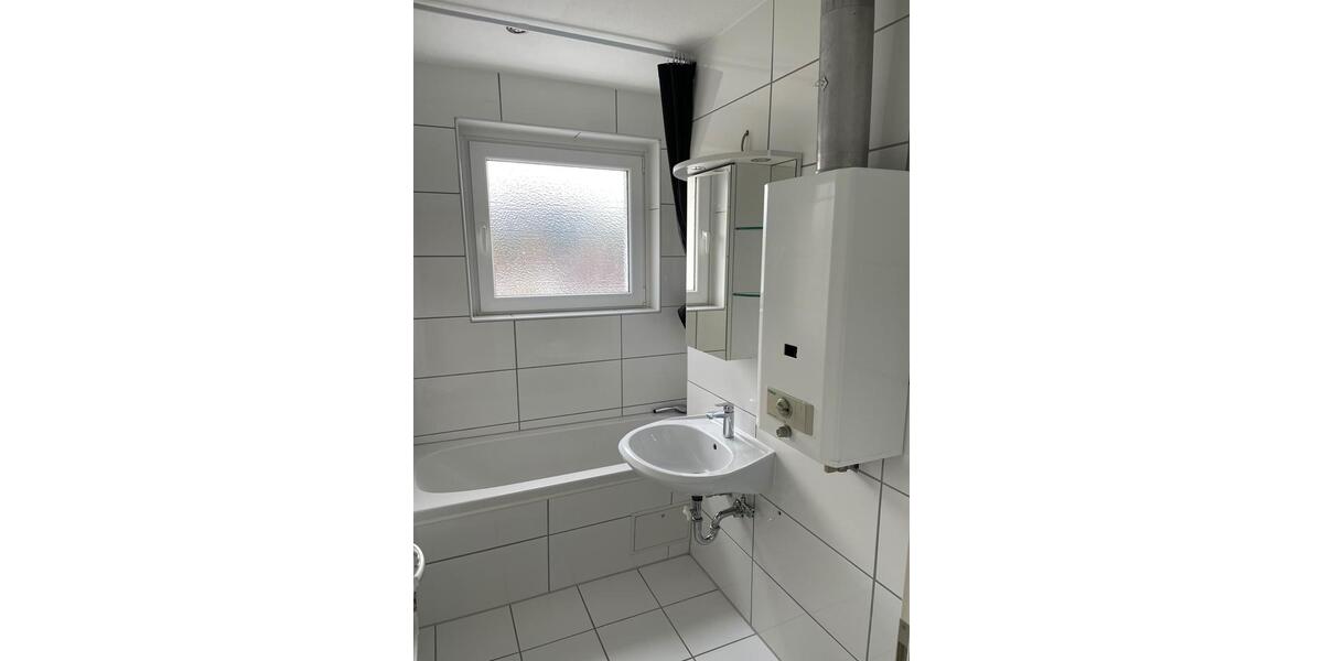 Etagenwohnung Goslar Jürgenohl - 4 Zimmer, 96 m&sup2;, 1.100&euro; | Angebot:27604076