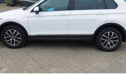 VW Tiguan 22.500 km 23.990 &euro; Vordorf 38533