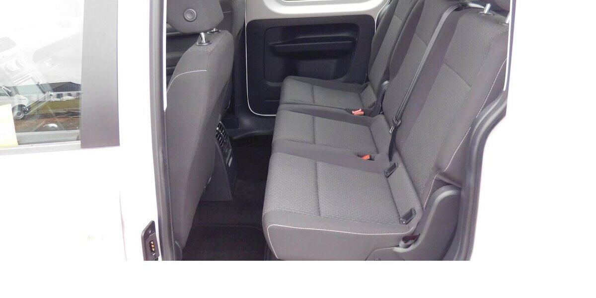 VW Caddy Maxi Abt-e Elektrik DSG 5 Sitze Navi 18.800 km 15.990 € Vordorf 38533