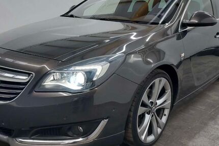 Opel Insignia 130.000 km 12.980 € Giesen 31180