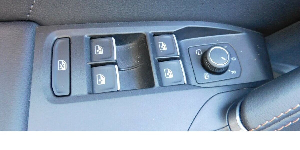 Cupra Formentor 1.5 TSI BMT Klima LED Navi 22.200 km 22.990 € Vordorf 38533