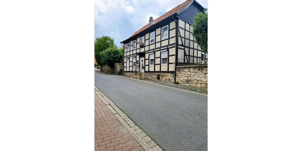 Einfamilienhaus Hildesheim - 4.5 Zimmer, 250 m&sup2;, 169.000&euro; | Angebot:25096466