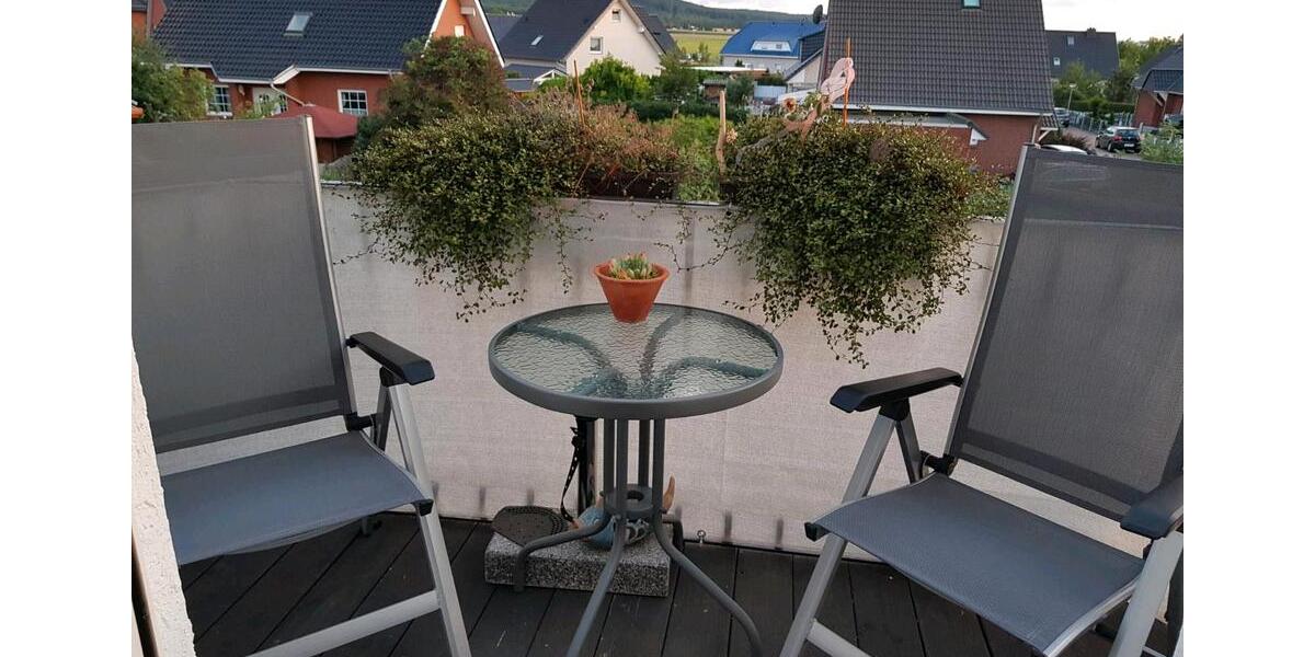 Helle, großzügige 4-Zimmer-Wohnung in Seenähe. zimmer