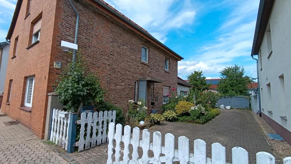 Einfamilienhaus Peine Peine Kernstadt - 10 Zimmer, 150 m&sup2;, 179.000&euro; | Angebot:27204631