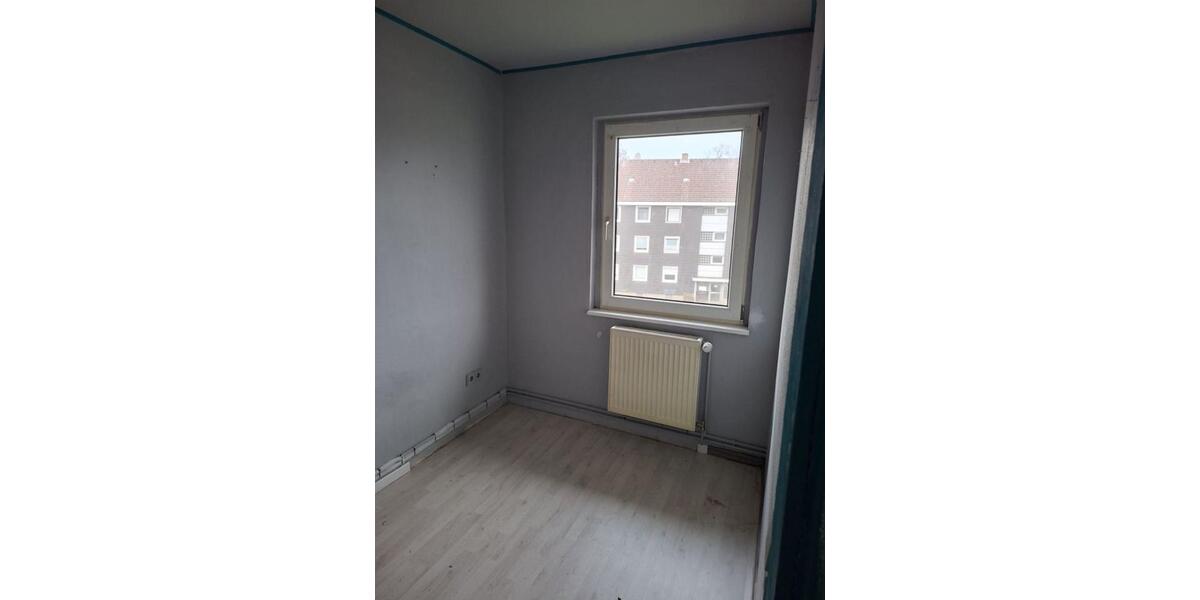 Kleine Eigentumswohnung - provisionsfrei - zu verkaufen 4 zimmer