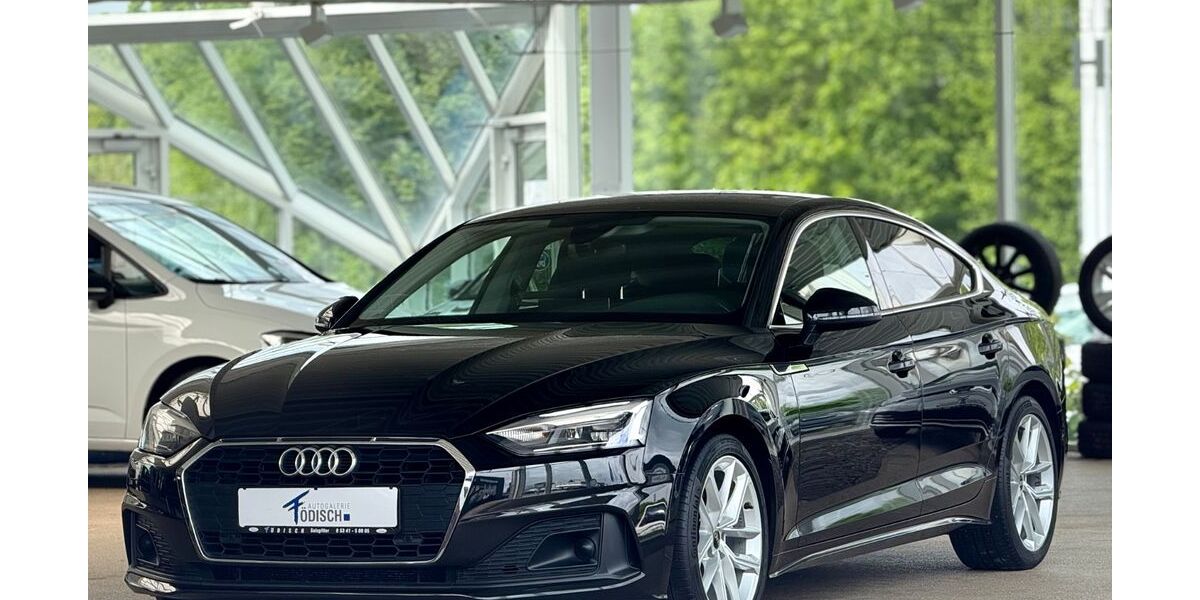 Audi A5 110.102 km 26.990 &euro; Salzgitter 38228