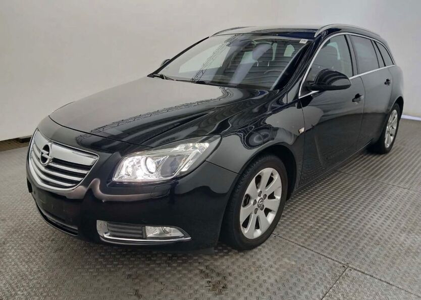 Opel Insignia 147.500 km 7.580 € Giesen 31180