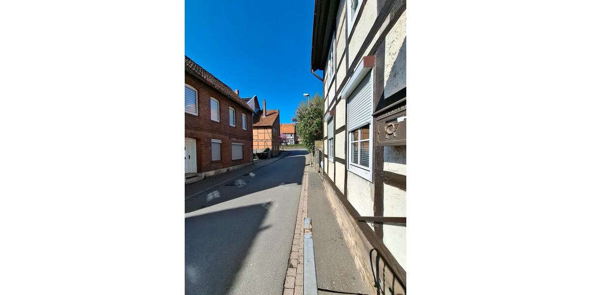 Einfamilienhaus Hildesheim Oststadt/Stadtfeld - 4.5 Zimmer, 250 m&sup2;, 159.000&euro; | Angebot:26251025