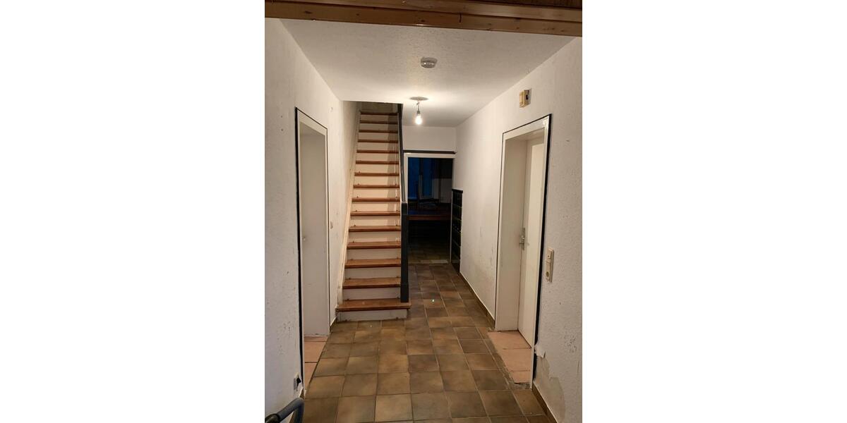 Einfamilienhaus Baddeckenstedt - 7 Zimmer, 150 m&sup2;, 135.000&euro; | Angebot:26091120