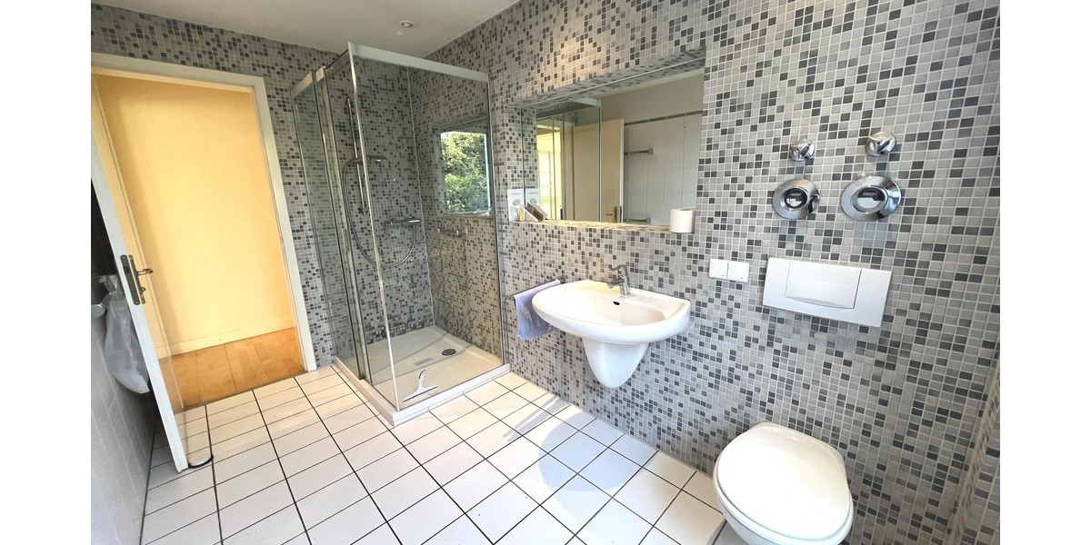 Barrierefreie Wohnung in Traumlage - Erdgeschoßwohnung Hildesheim Moritzberg | Angebot:26249485