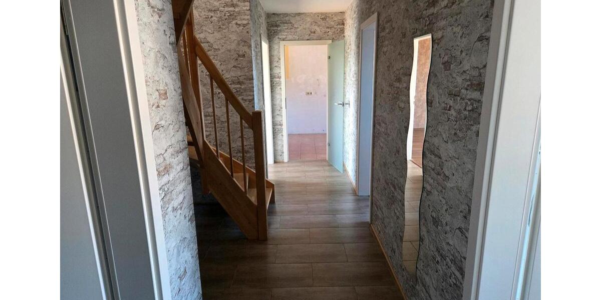 Maisonettenwohnung Salzgitter Ortschaft Ost - 3.5 Zimmer, 97 m&sup2;, 225.000&euro; | Angebot:26414497