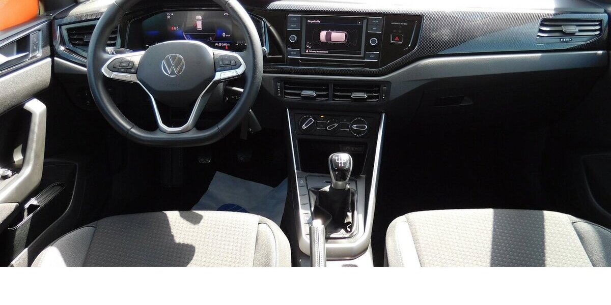 VW Polo 1.0 Life MPI BMT 4Trg Klima Navi LED 35.800 km 13.990 &euro; Vordorf 38533