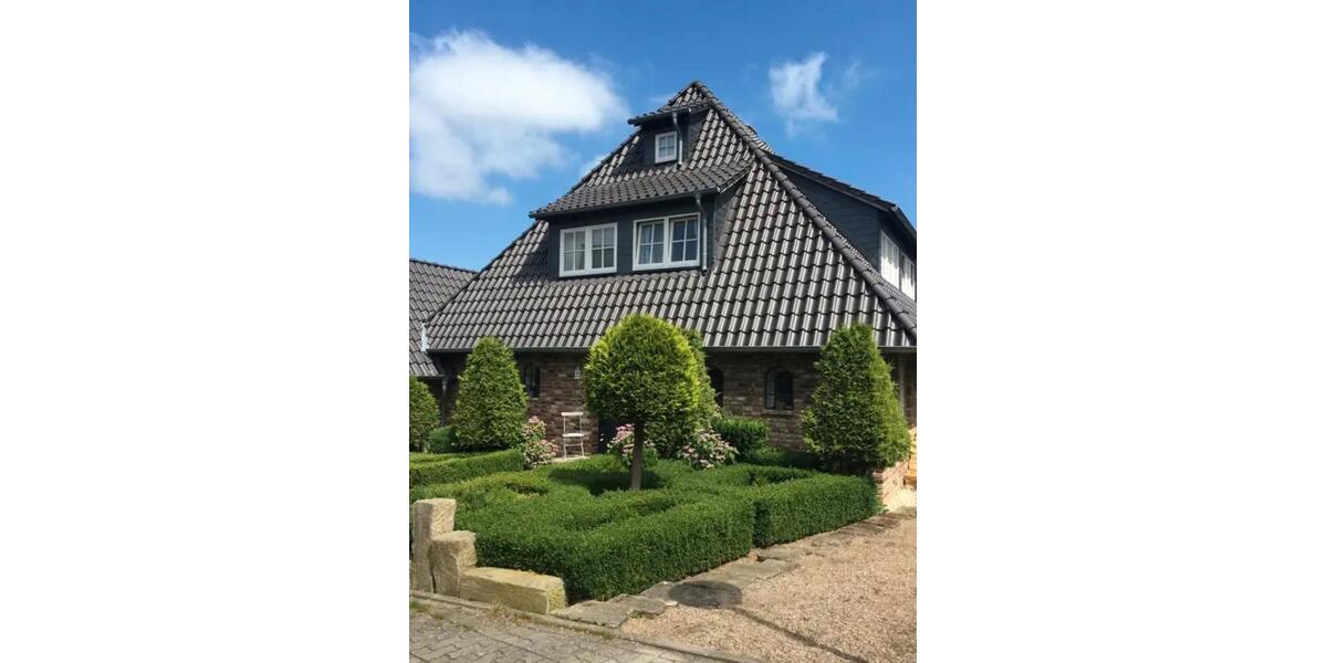 Einfamilienhaus Salzgitter Ortschaft Südost - 7 Zimmer, 217 m&sup2;, 678.000&euro; | Angebot:27193685