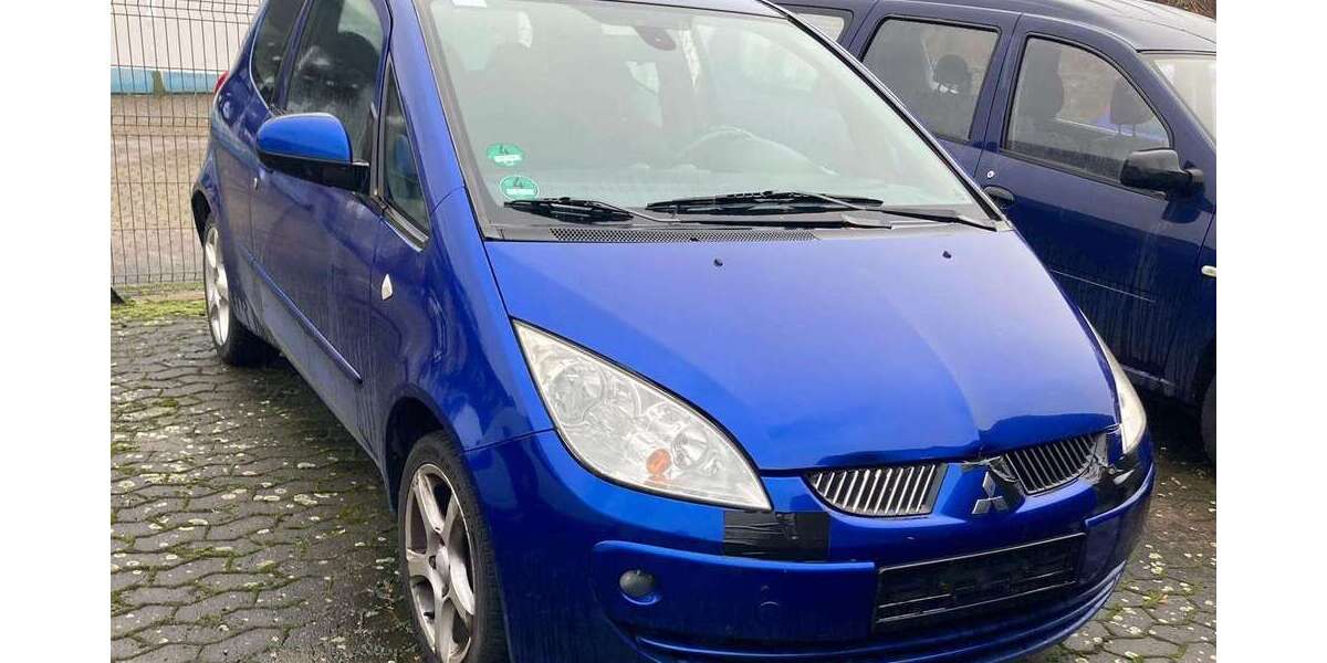 Mitsubishi Colt 223.000 km 850 &euro; Peine 31228