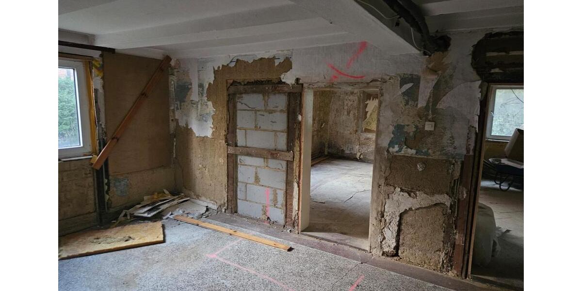 Bauernhaus, Landhaus Söhlde - 12 Zimmer, 380 m&sup2;, 69.000&euro; | Angebot:26407254