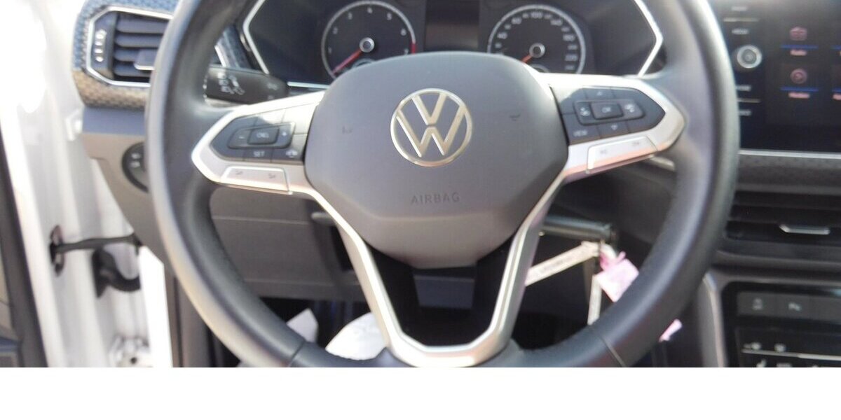 VW T-Cross 1.0 Style TSI BMT Navi Klima 31.800 km 17.390 &euro; Vordorf 38533