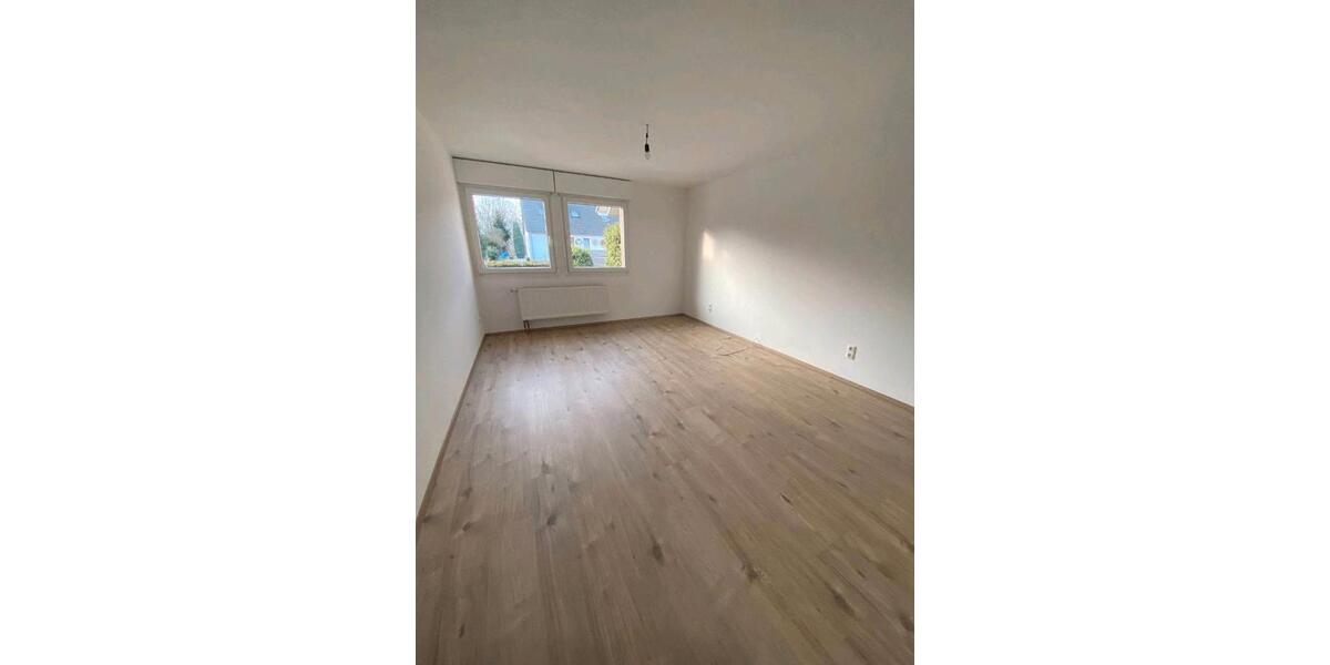 Einfamilienhaus Wendeburg - 6 Zimmer, 140 m&sup2;, 1.150&euro; | Angebot:26346035