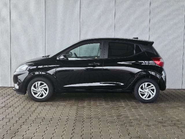 i10
