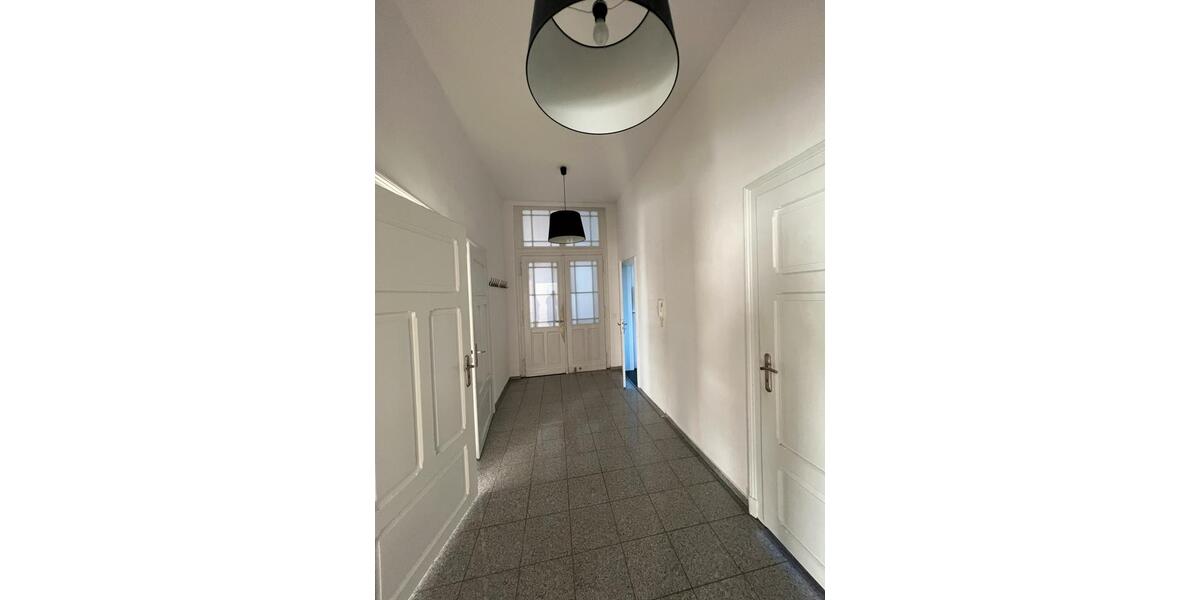 Hochparterre Hildesheim - 4 Zimmer, 103 m&sup2;, 1.140&euro; | Angebot:26233635