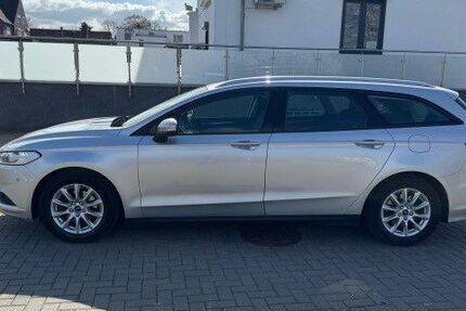 Ford Mondeo 267.702 km 5.490 € Salzgitter-Lebenstedt 38226