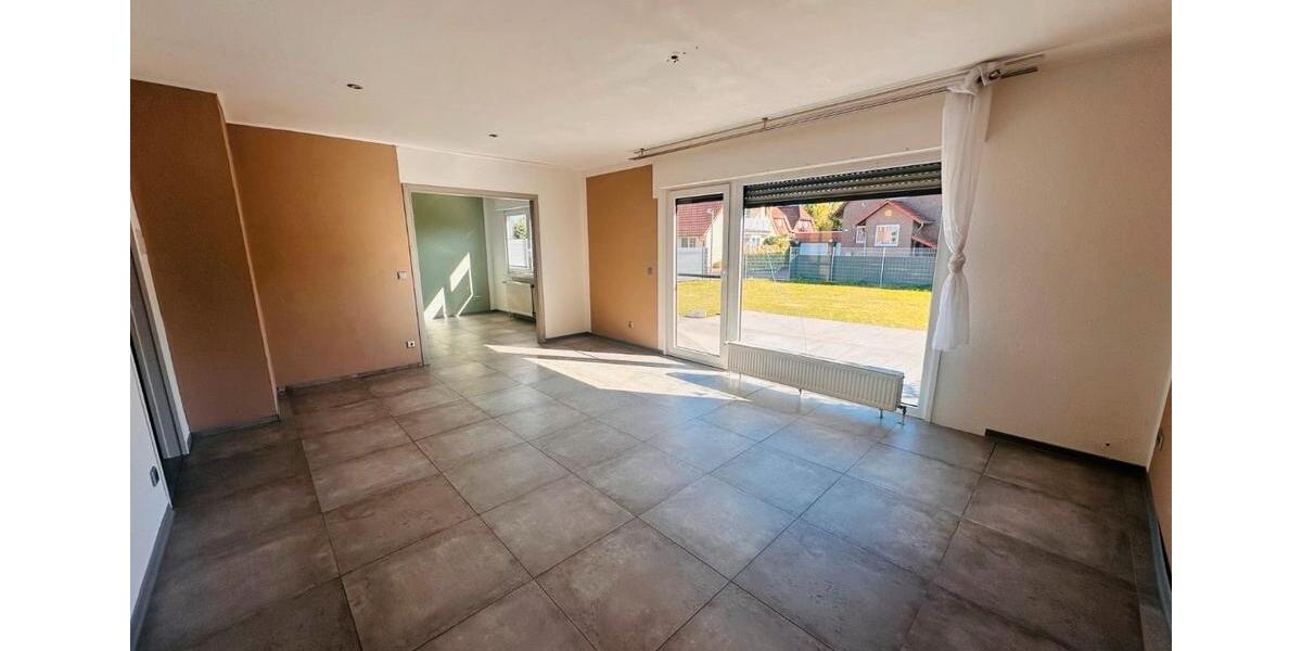 Zu vermieten: Ein-Zweifamilienhaus mit Garten 6 zimmer