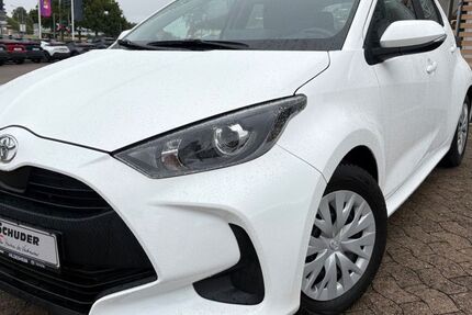 Toyota Yaris 41.230 km 14.990 € Hildesheim 31137