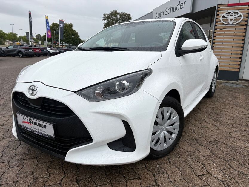 Toyota Yaris 41.230 km 14.990 € Hildesheim 31137