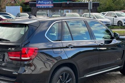 BMW X5 221.000 km 19.900 € Salzgitter 38229