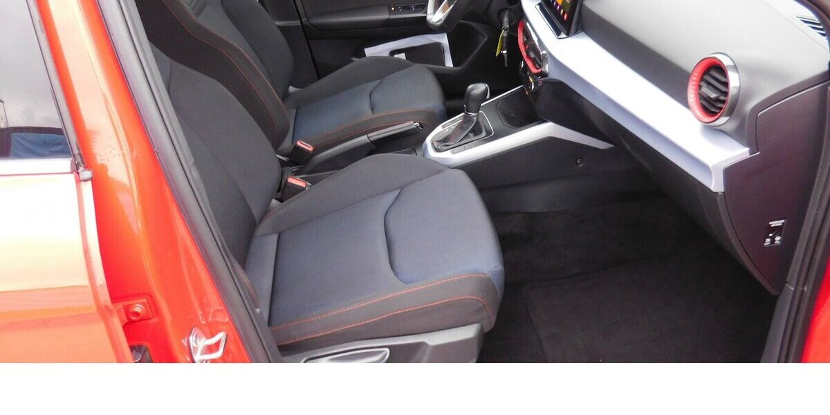 Seat Arona 1.0 FR-Line TSI BMT Navi Klima Alu 21.400 km 16.990 &euro; Vordorf 38533