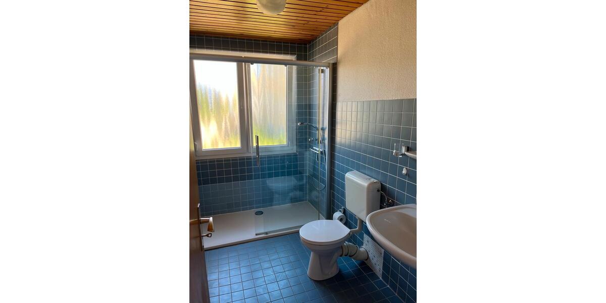 Einfamilienhaus Wolfenbüttel Ahlum - 8 Zimmer, 180 m&sup2;, 1.800&euro; | Angebot:25980738