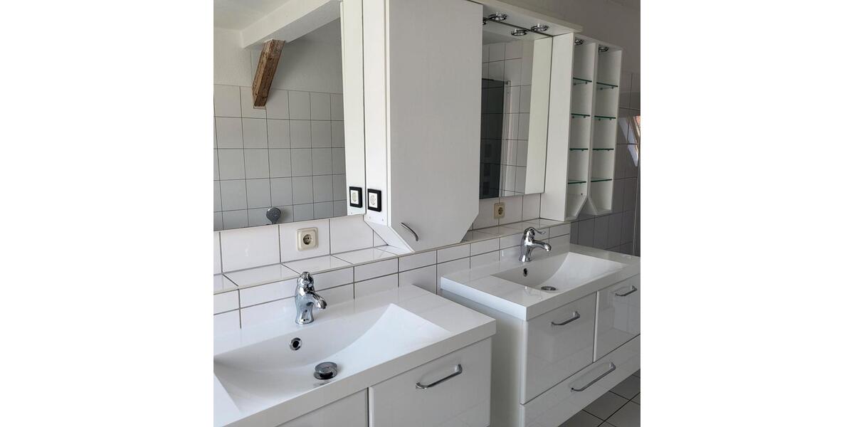 Dachgeschoßwohnung Langelsheim - 3 Zimmer, 107 m&sup2;, 495&euro; | Angebot:26249585