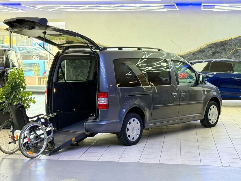 VW Caddy Maxi 98.900 km 23.900 € Salzgitter 38259