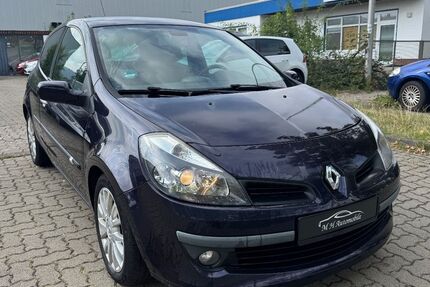 Renault Clio 175.000 km 2.950 € Goslar 38640