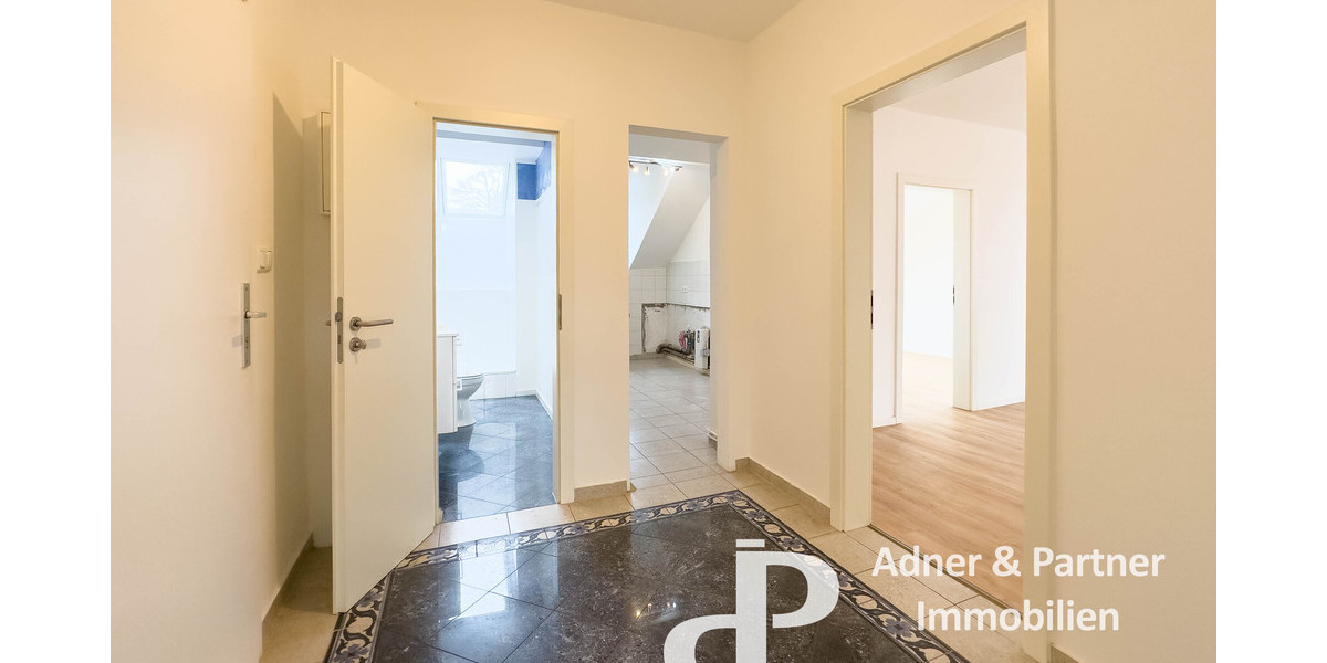 **WG-GEEIGNETE DACHGESCHOSS-WOHNUNG IN HBK-NÄHE BRAUNSCHWEIGS** - Dachgeschoßwohnung Braunschweig Westliches Ringgebiet | Angebot:25792435