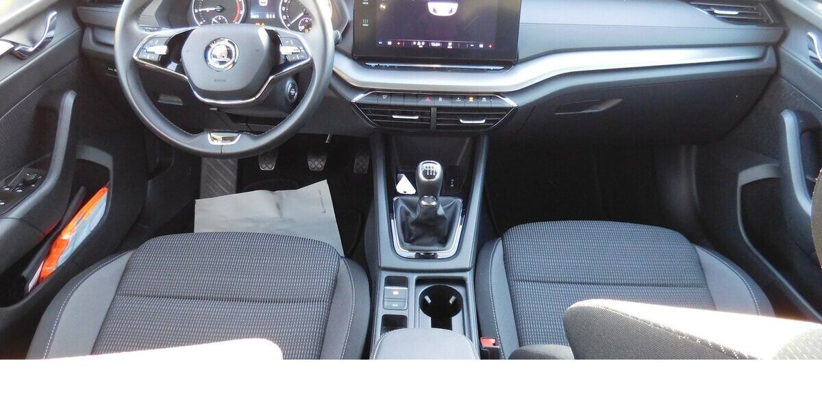 Skoda Octavia 1.0 Kombi Ambition TSI BMT Klima Alu 19.600 km 16.990 &euro; Vordorf 38533