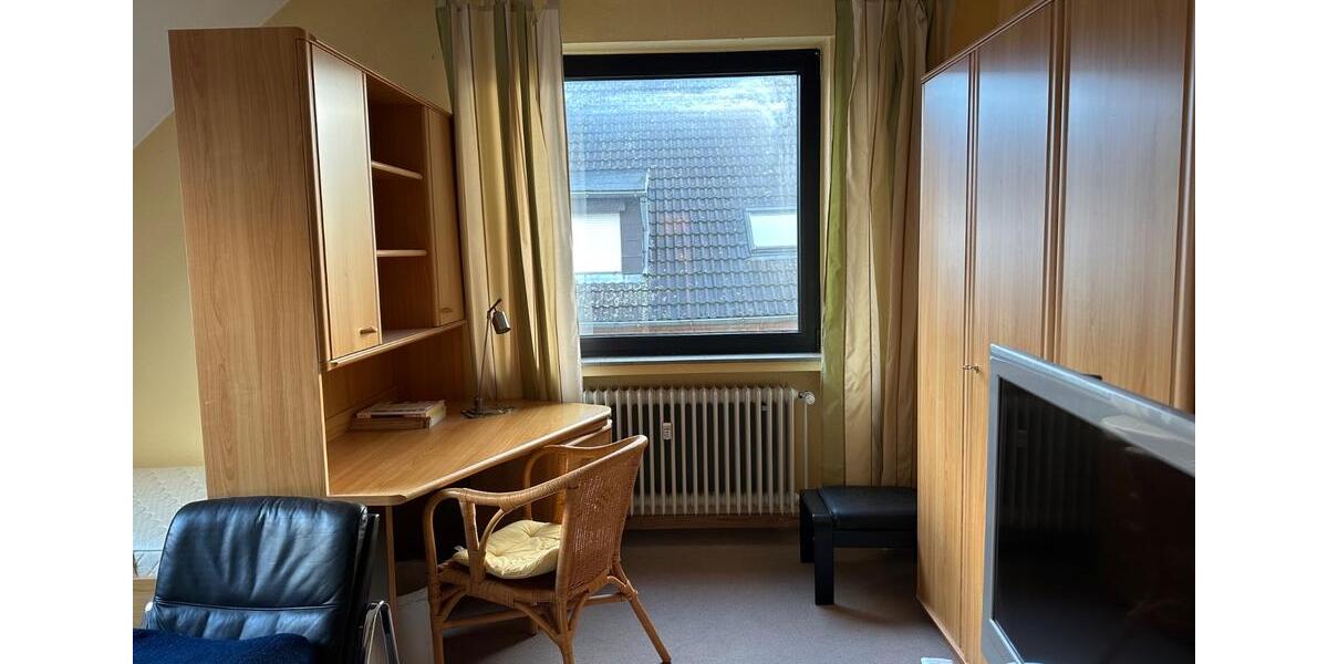 Dachgeschoßwohnung Peine Peine Kernstadt - 1 Zimmer, 30 m&sup2;, 350&euro; | Angebot:26480666