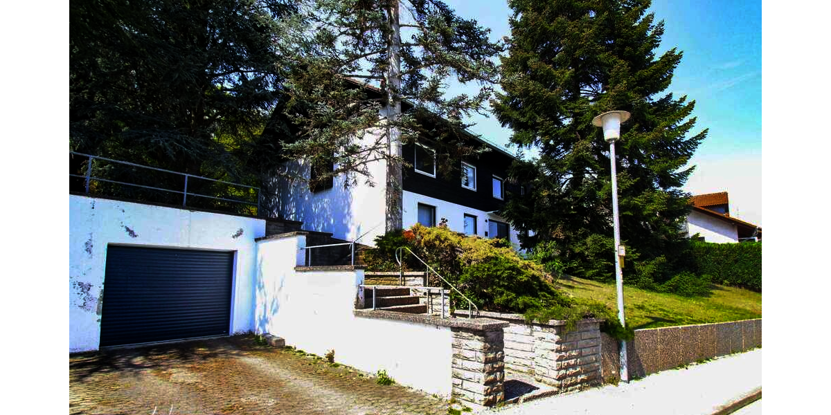 Einfamilienhaus Goslar - 7 Zimmer, 239 m&sup2;, 549.000&euro; | Angebot:26828437
