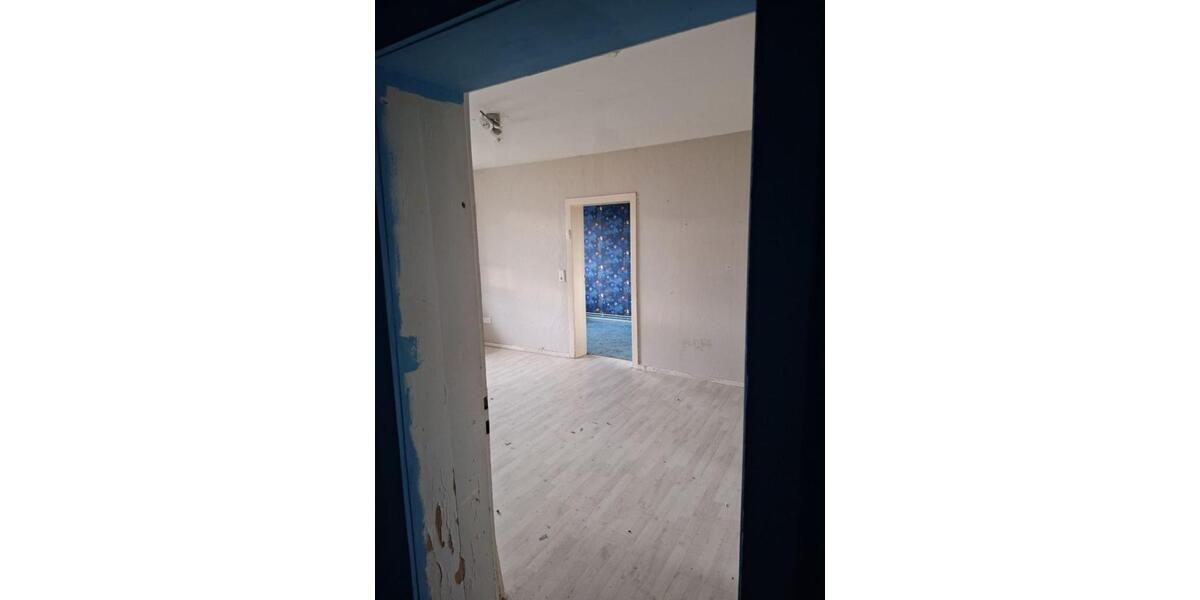 Kleine Eigentumswohnung - provisionsfrei - zu verkaufen 4 zimmer