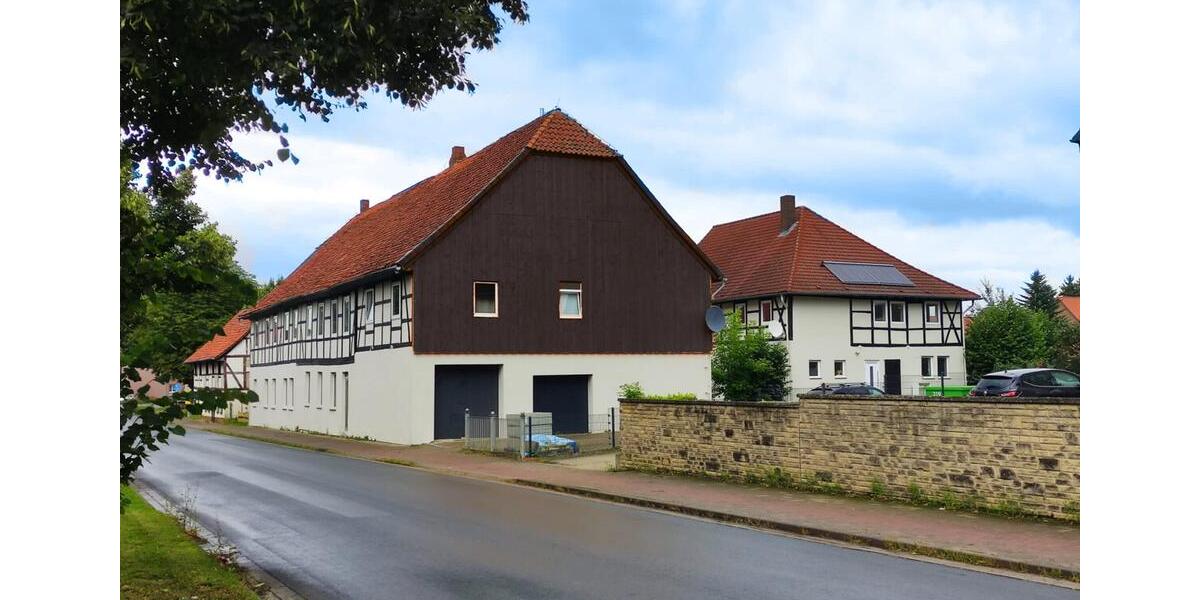 Endlich Raum zum Durchatmen I renovierte 4-Zimmer -Wohnung im Erdgeschoss 4 zimmer