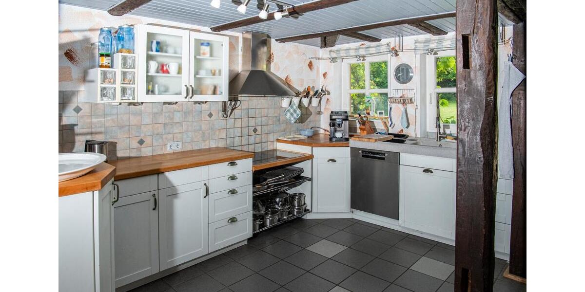 Einfamilienhaus Hohenhameln - 11 Zimmer, 190 m&sup2;, 320.000&euro; | Angebot:26991104