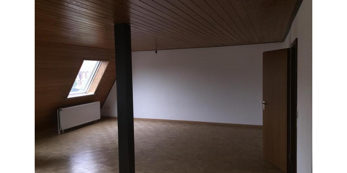 Dachgeschoßwohnung Salzgitter Ortschaft Südost - 3 Zimmer, 63 m&sup2;, 105.000&euro; | Angebot:25049456
