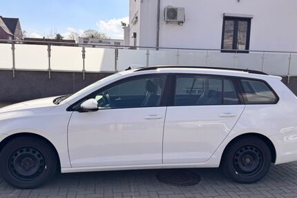 VW Golf 98.172 km 10.990 &euro; Salzgitter-Lebenstedt 38226