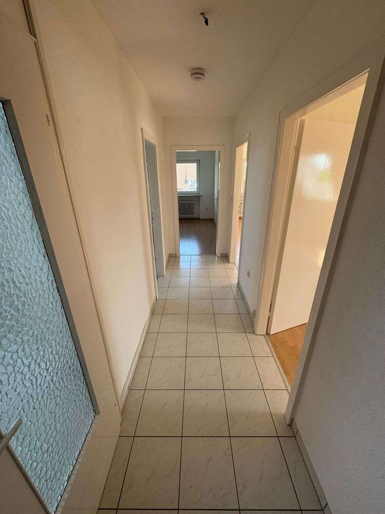 Wohnung zum Mieten in Sehnde 545 € 64 m²