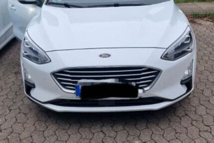 Ford Focus 174.000 km 8.600 &euro; Braunschweig 38118