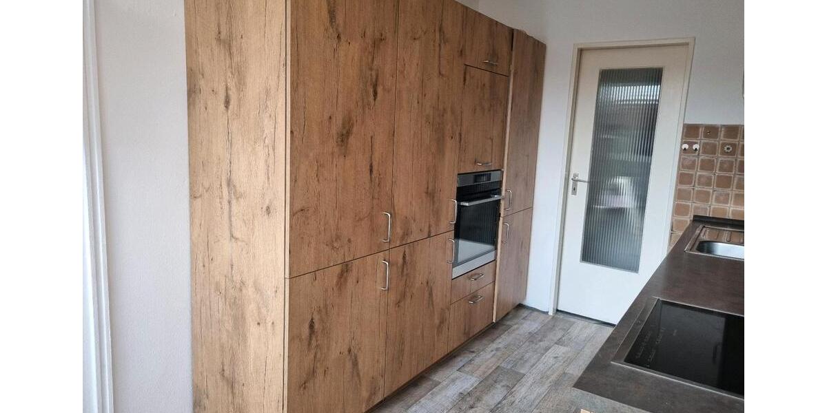 Helle 2 Zimmer Wohnung zimmer